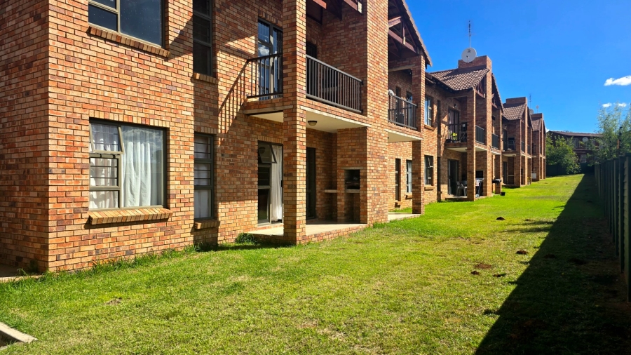 2 Bedroom Property for Sale in Pellissier Free State